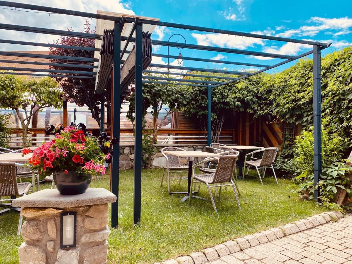 Hotel Les Autanes Spa-Balneotherapie & Restaurant 昂塞勒 外观 照片