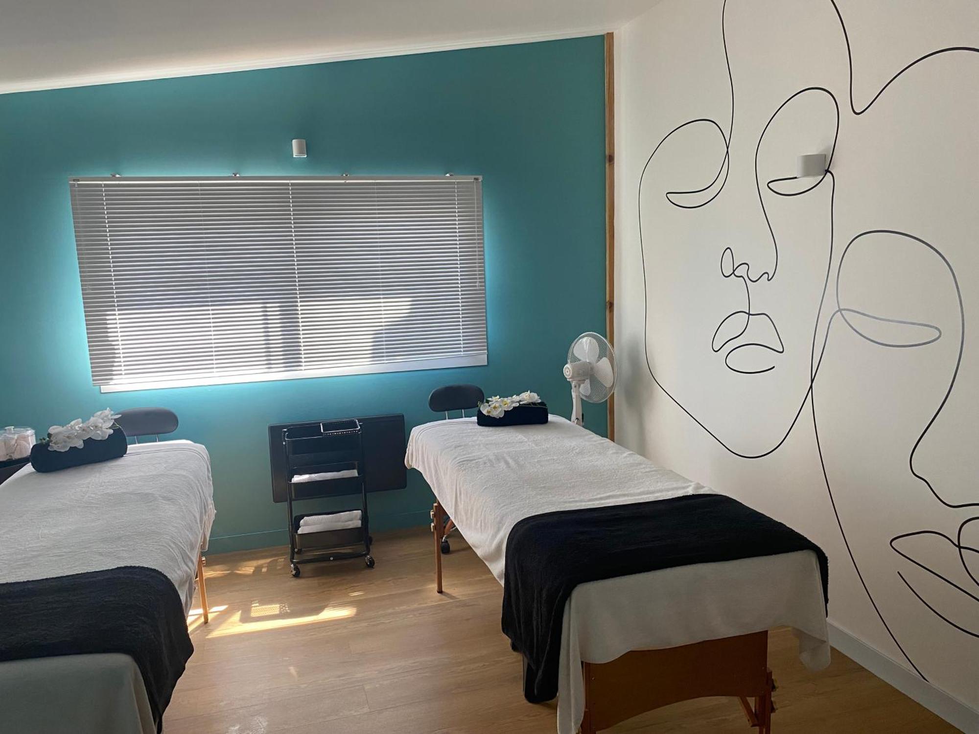 Hotel Les Autanes Spa-Balneotherapie & Restaurant 昂塞勒 外观 照片