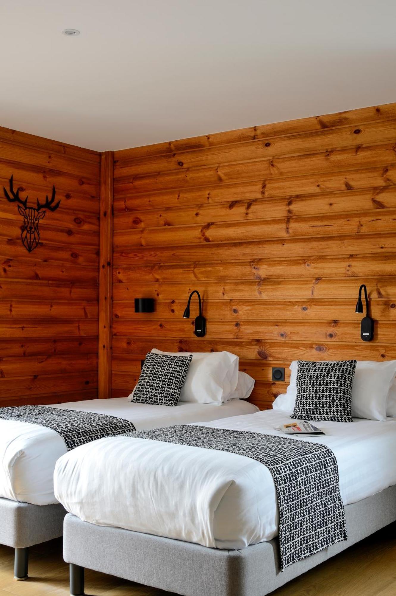 Hotel Les Autanes Spa-Balneotherapie & Restaurant 昂塞勒 外观 照片