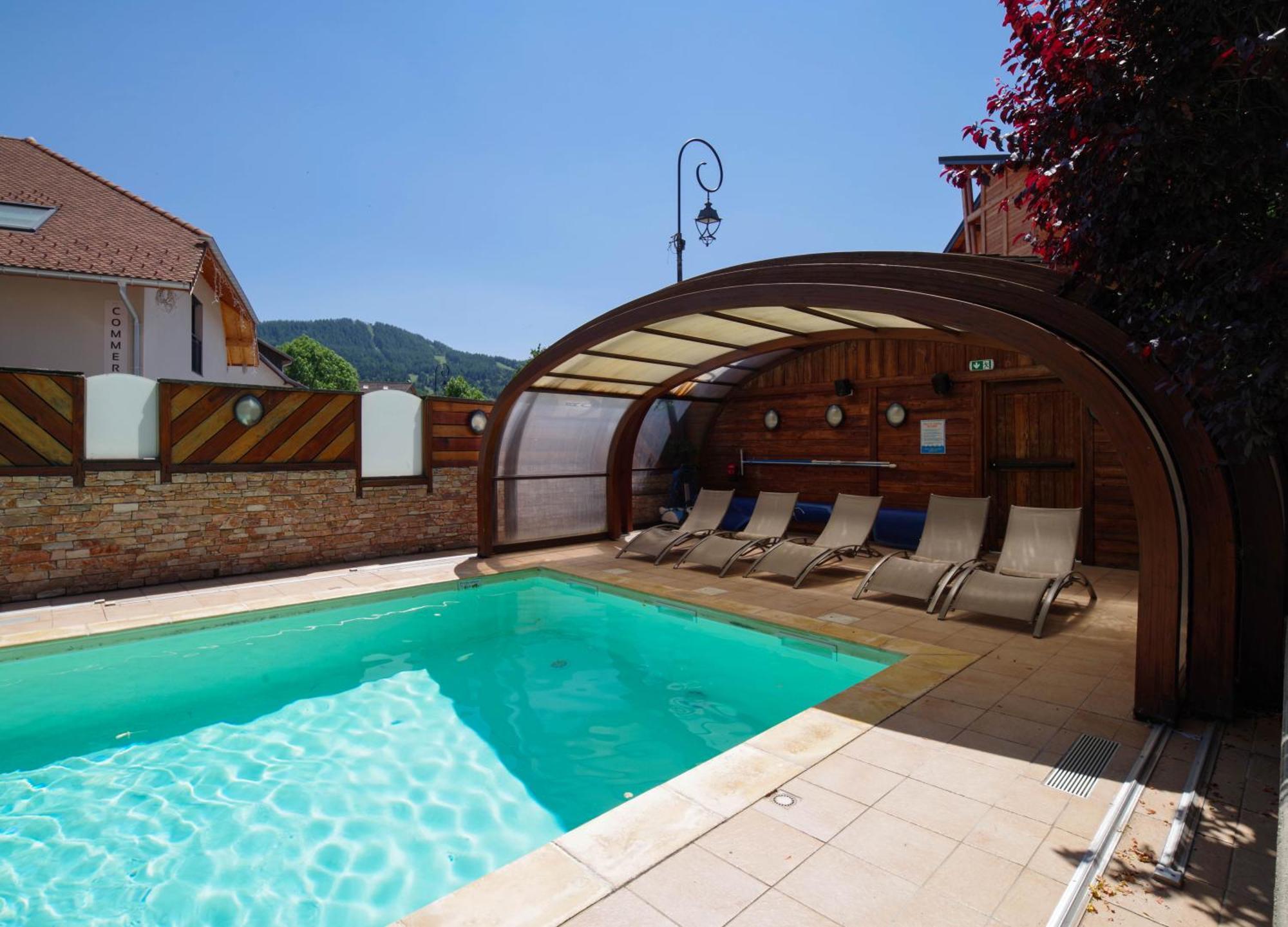 Hotel Les Autanes Spa-Balneotherapie & Restaurant 昂塞勒 外观 照片