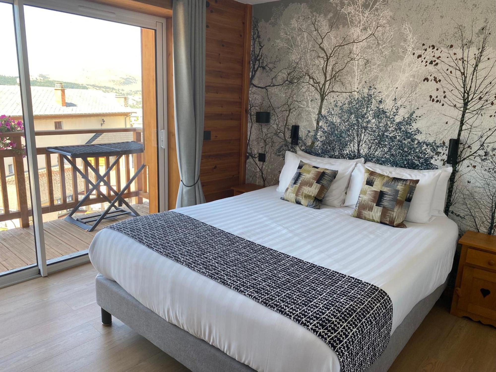 Hotel Les Autanes Spa-Balneotherapie & Restaurant 昂塞勒 外观 照片